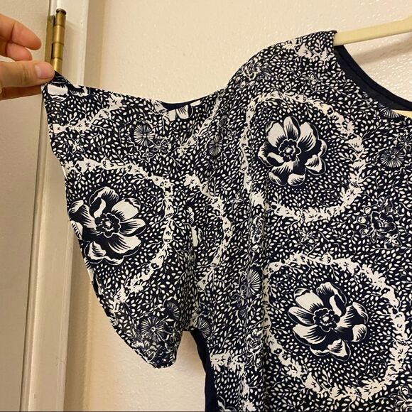 LOFT navy white print floral crew neck ruffle short sleeve top blouse cheap L - Picture 6 of 10